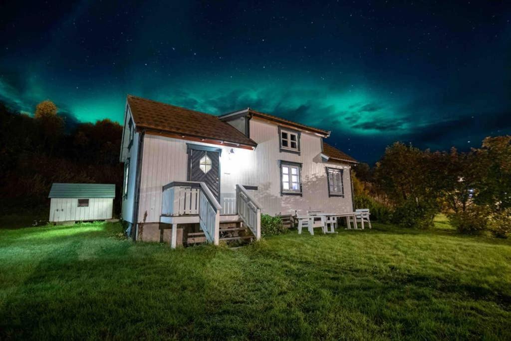 Nordlandshus Ved Lofotr Villa Bostad Ngoại thất bức ảnh